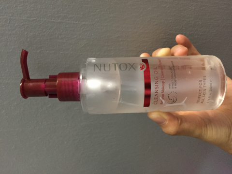 nutox makeup remover